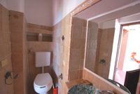 Bagno con doccia