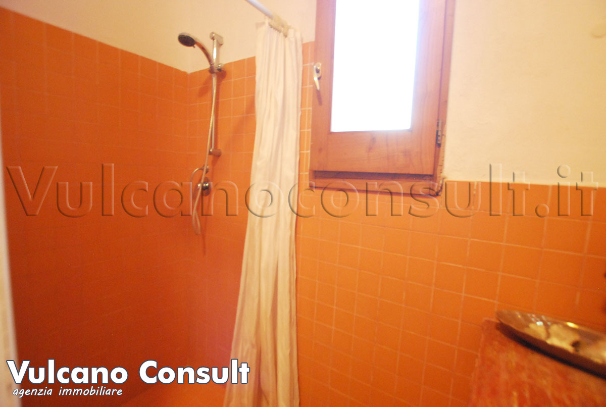 Casa tipica vista mare Alicudi