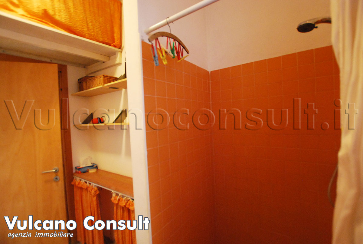 Casa tipica vista mare Alicudi