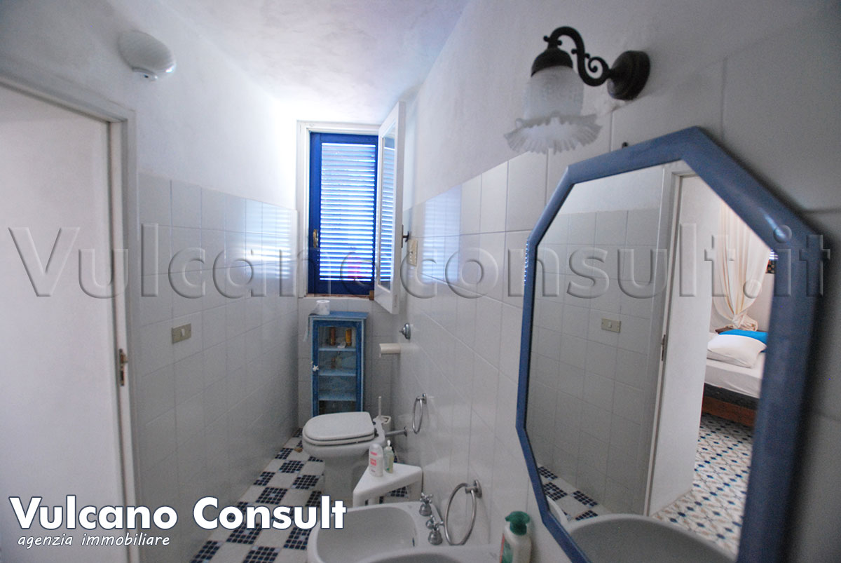 Bagno con doccia