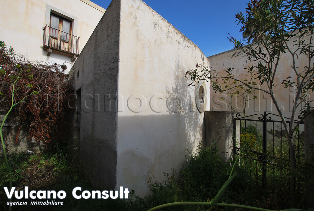 Casa indipendente Liscio Filicudi