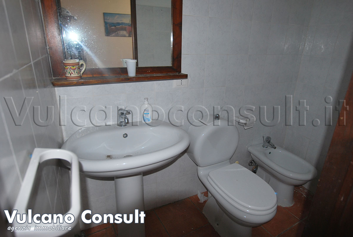 Bagno con doccia