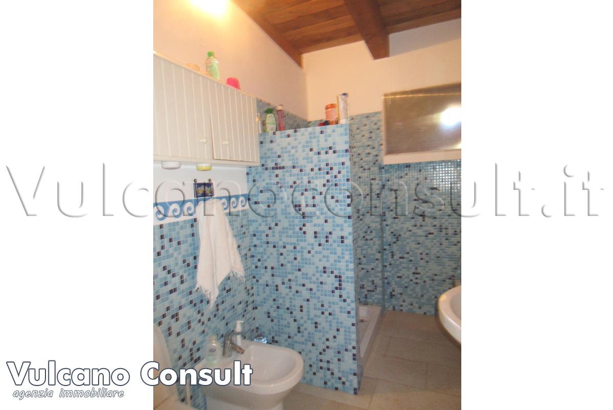 Bagno con doccia