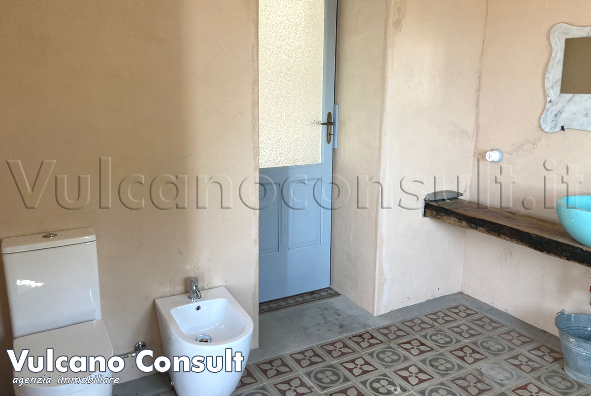 Bagno con doccia