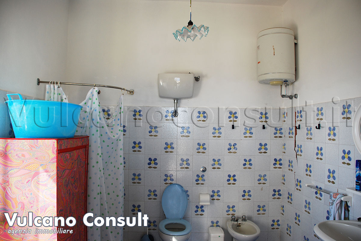 Bagno con doccia