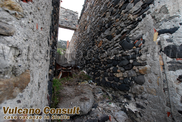 Fabbricato sul mare Acquacalda Lipari