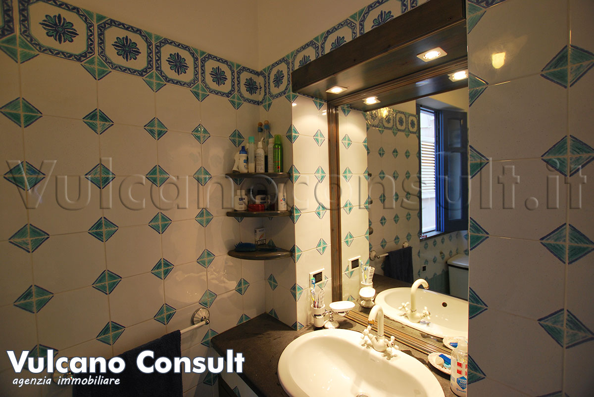 Bagno con vasca