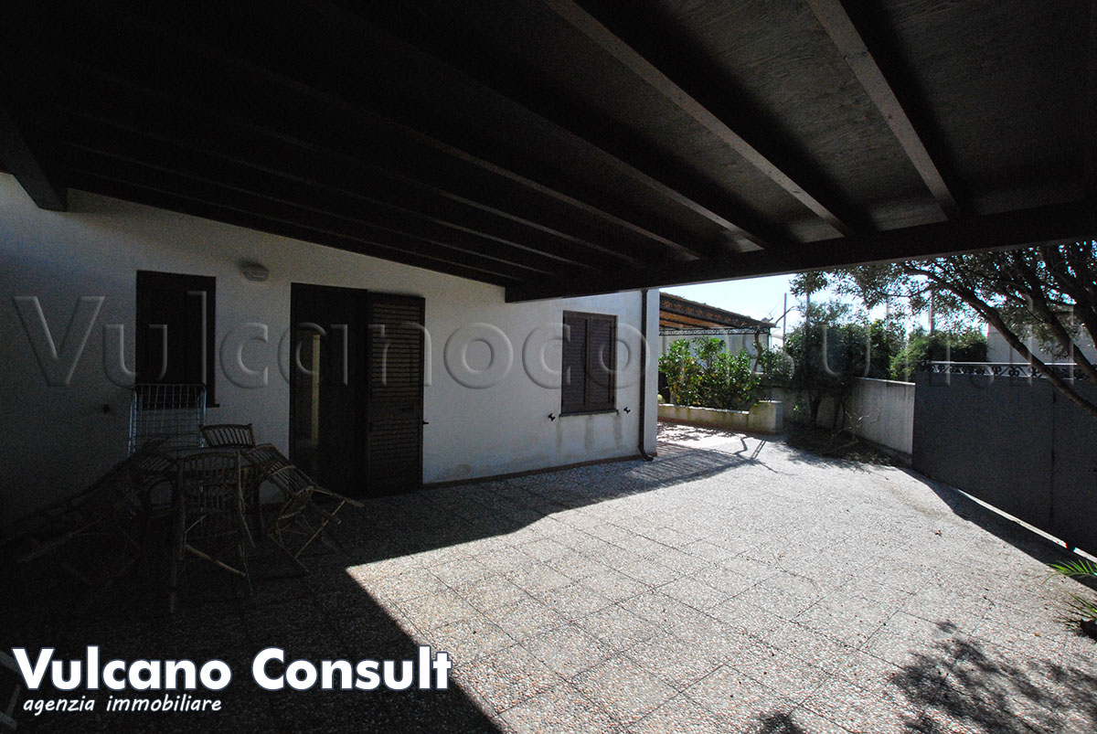 terrazza coperta lato ovest