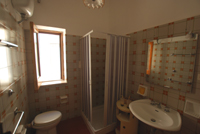 Bagno con doccia