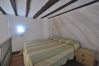 Soppalco con letto matrimoniale