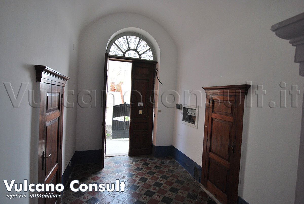 Vendesi casa Nazario Sauro Canneto Lipari