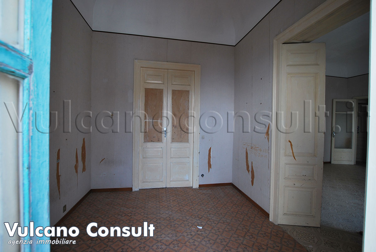Vendesi casa Nazario Sauro Canneto Lipari