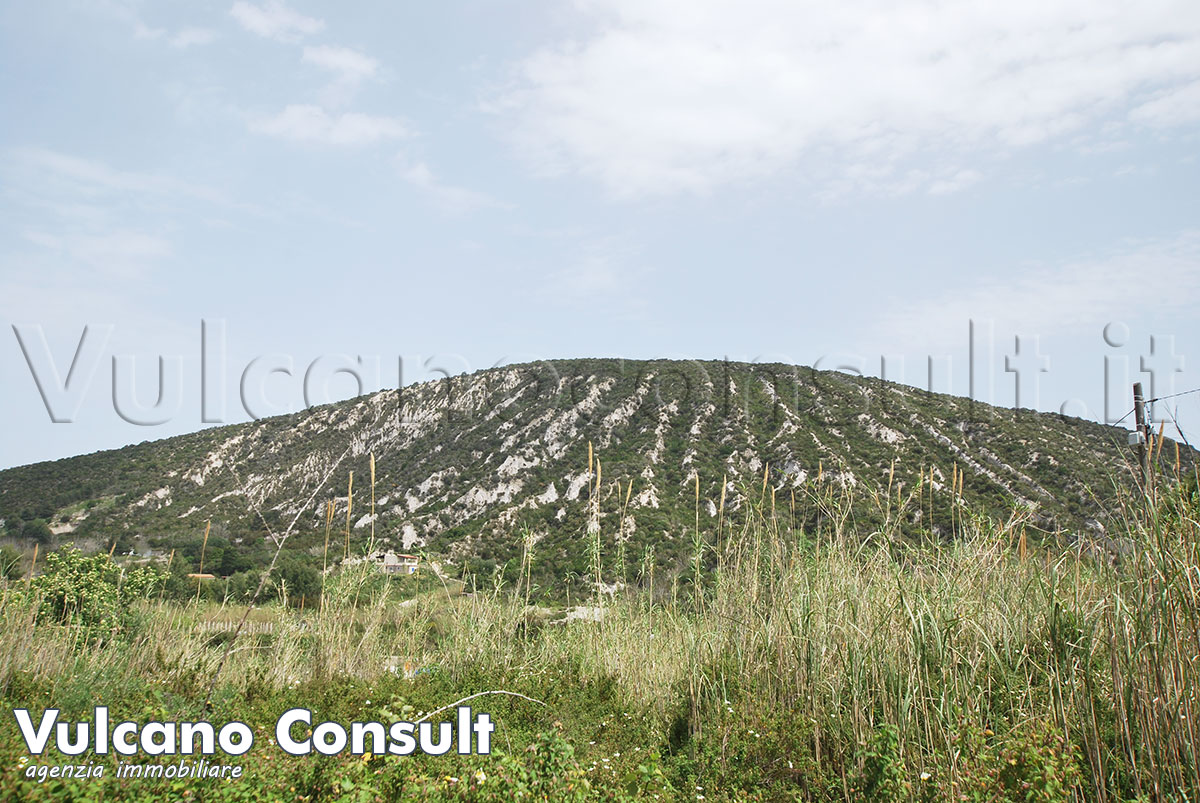 Rudere con progetto approvato Lami Lipari
