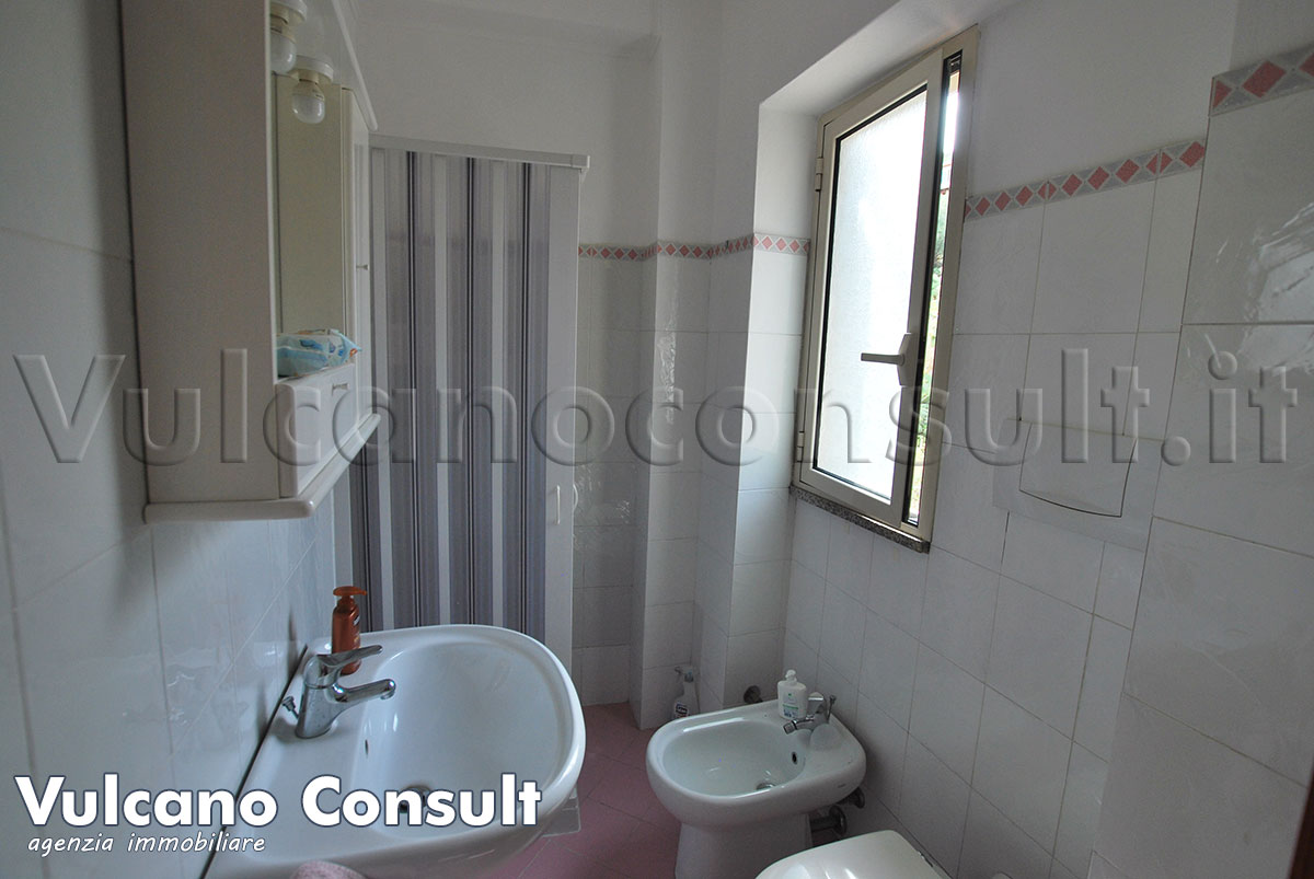 Bagno con doccia