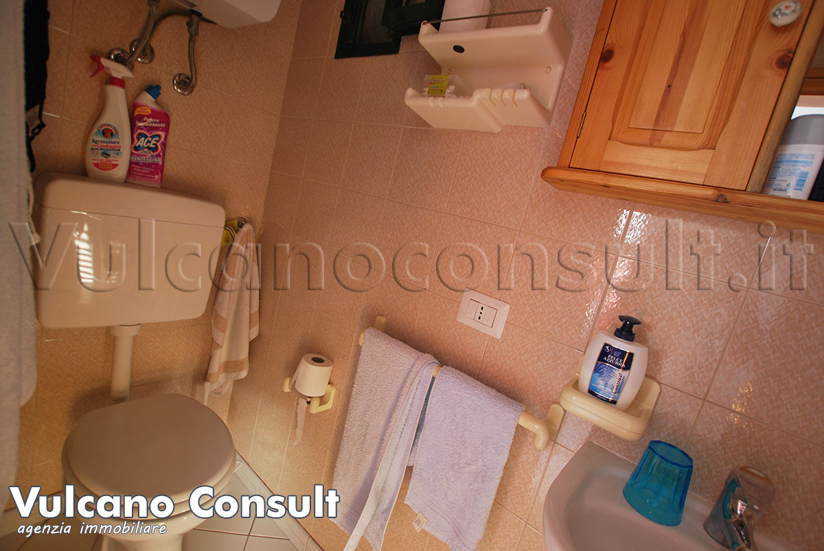 Bagno con doccia