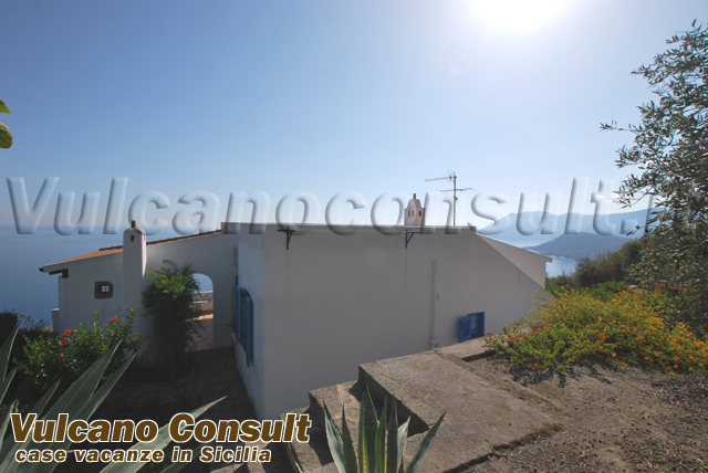 vendesi villa Cappero Lipari