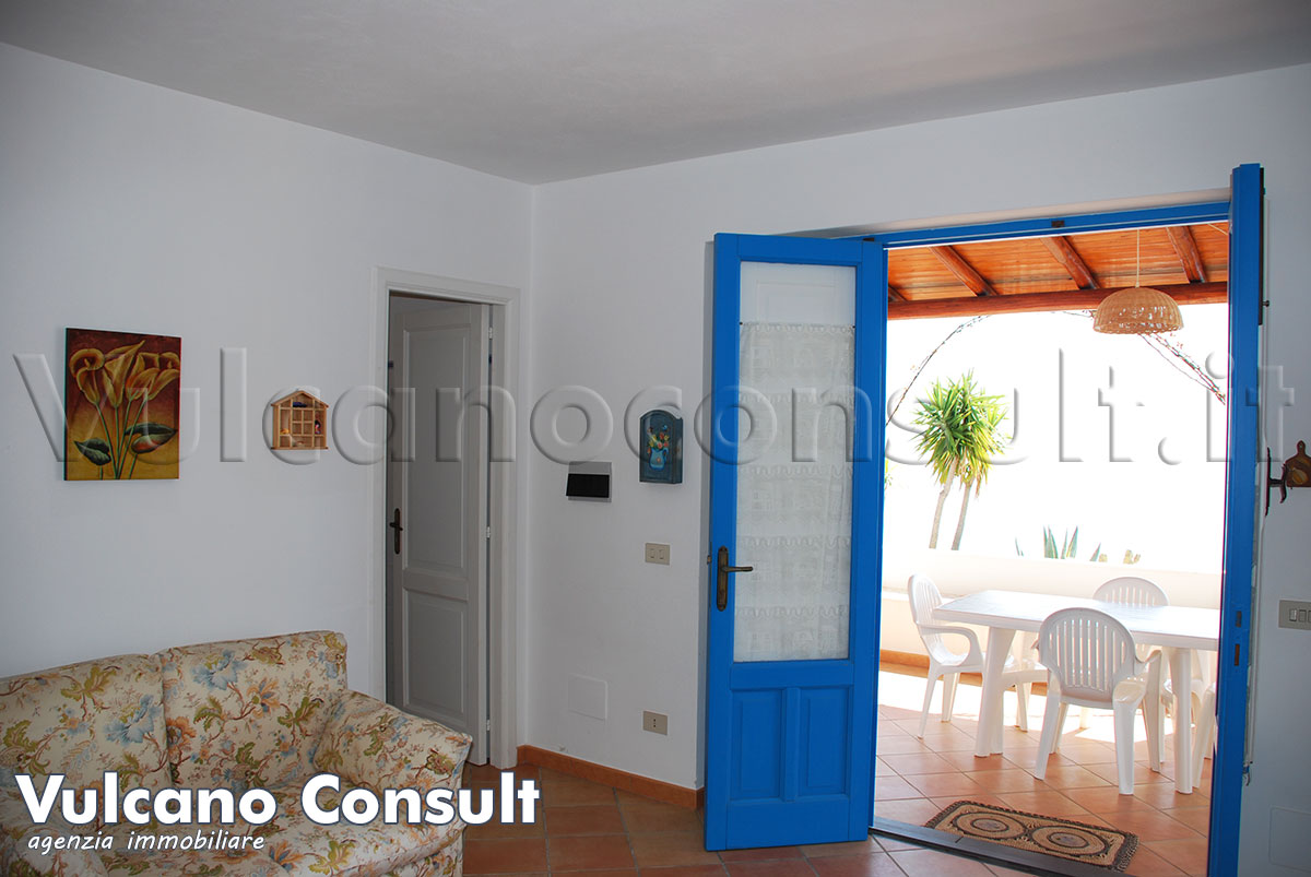 vendesi villa Cappero Lipari