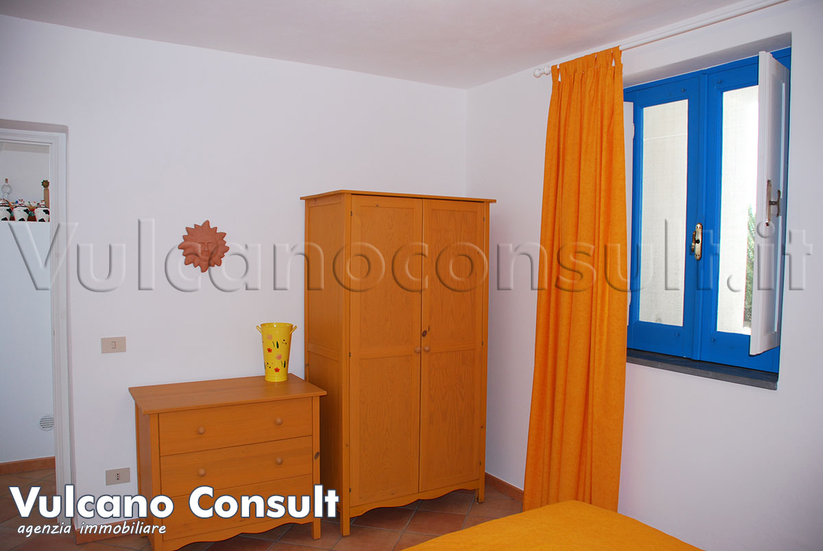 vendesi villa Cappero Lipari