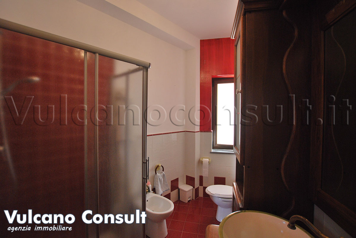 Bagno con doccia