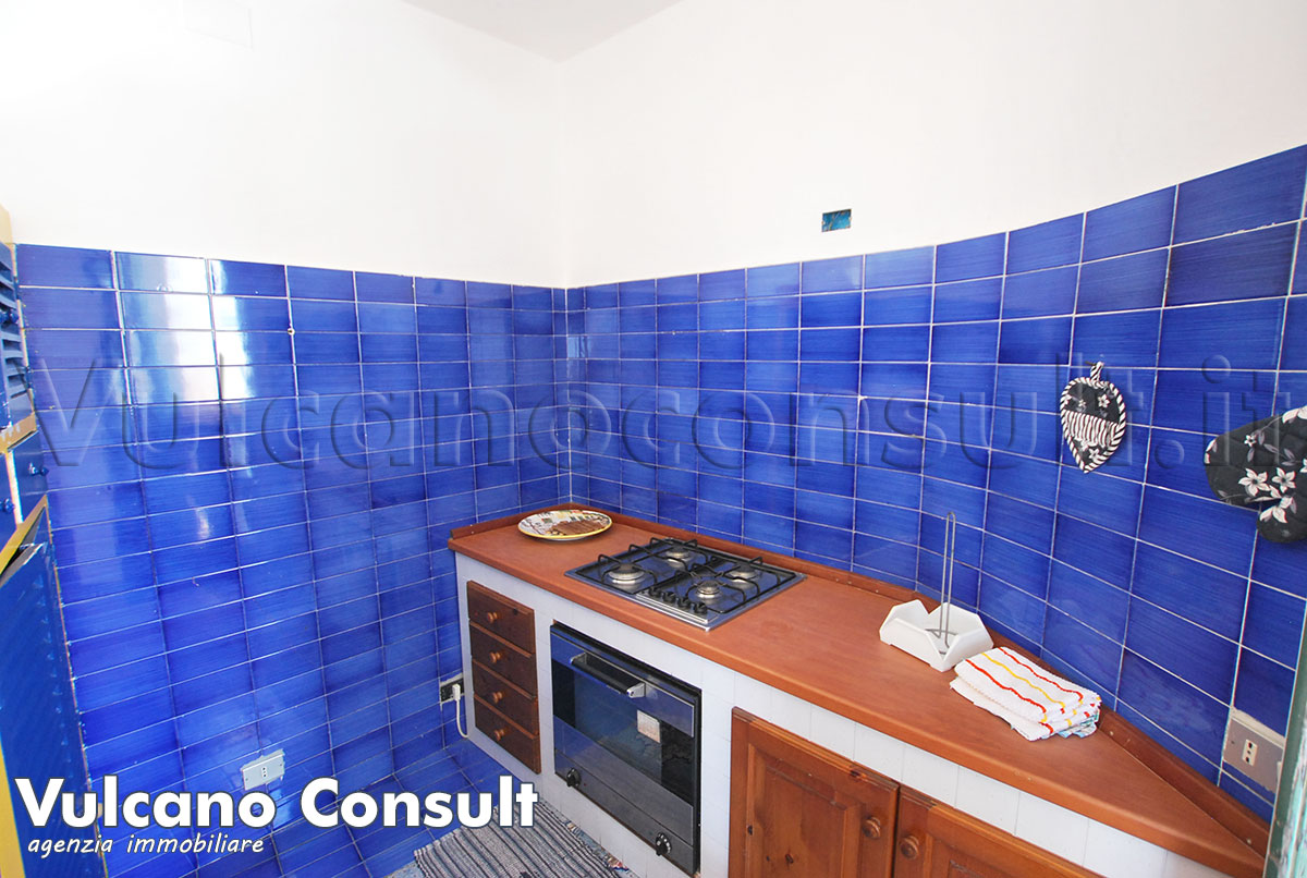 Appartamento secondo piano centro Lipari