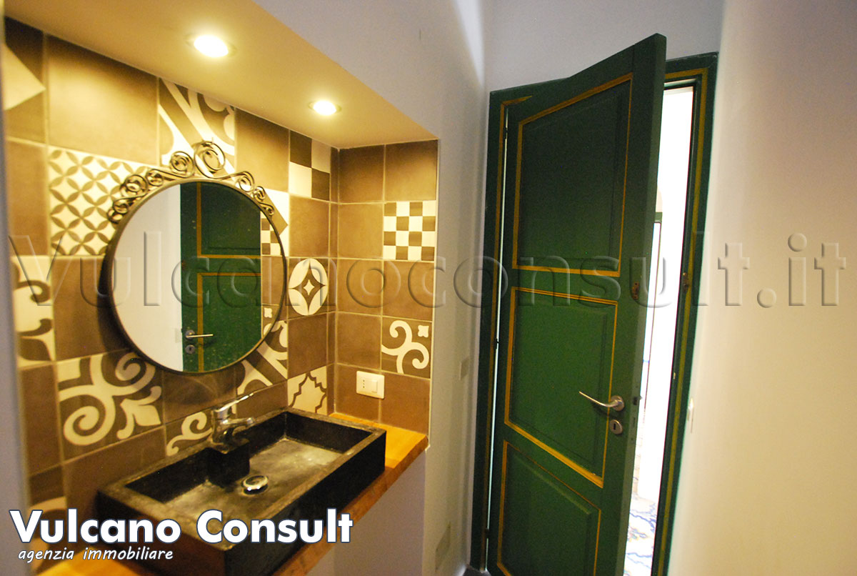 Bagno con doccia
