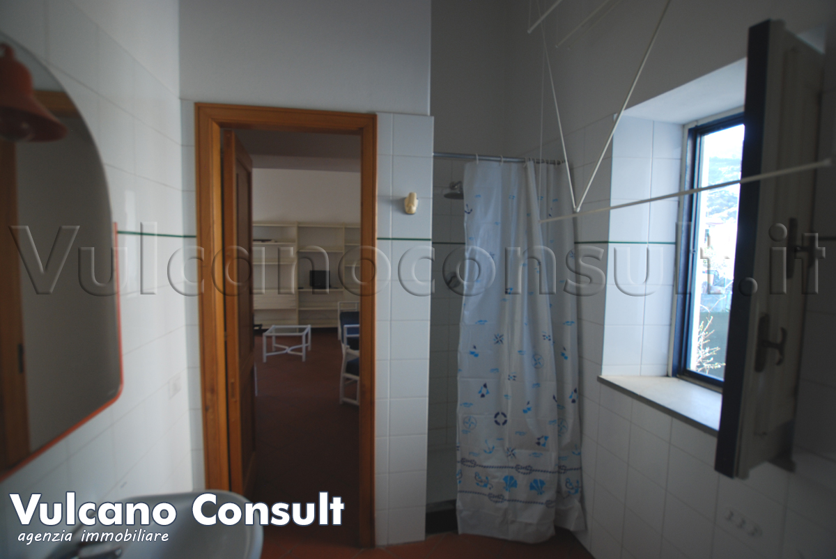 Bagno con doccia