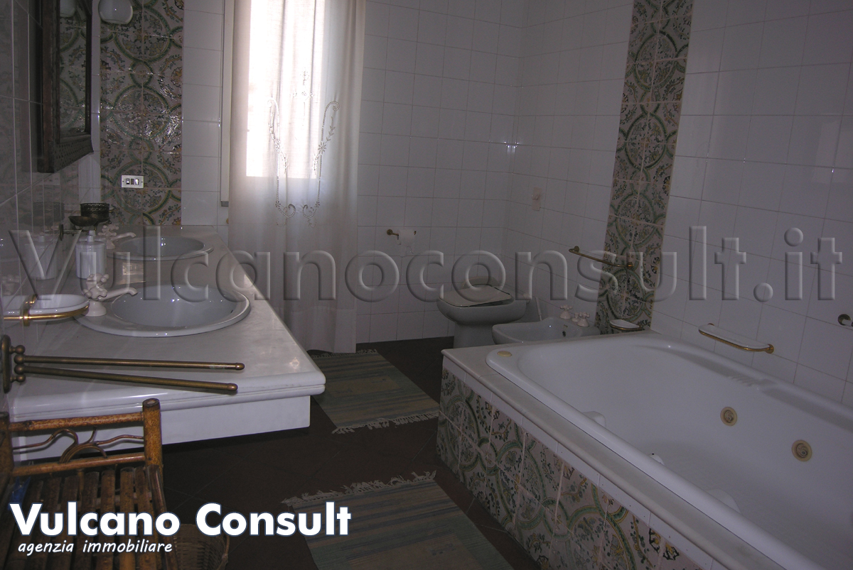 Bagno con vasca