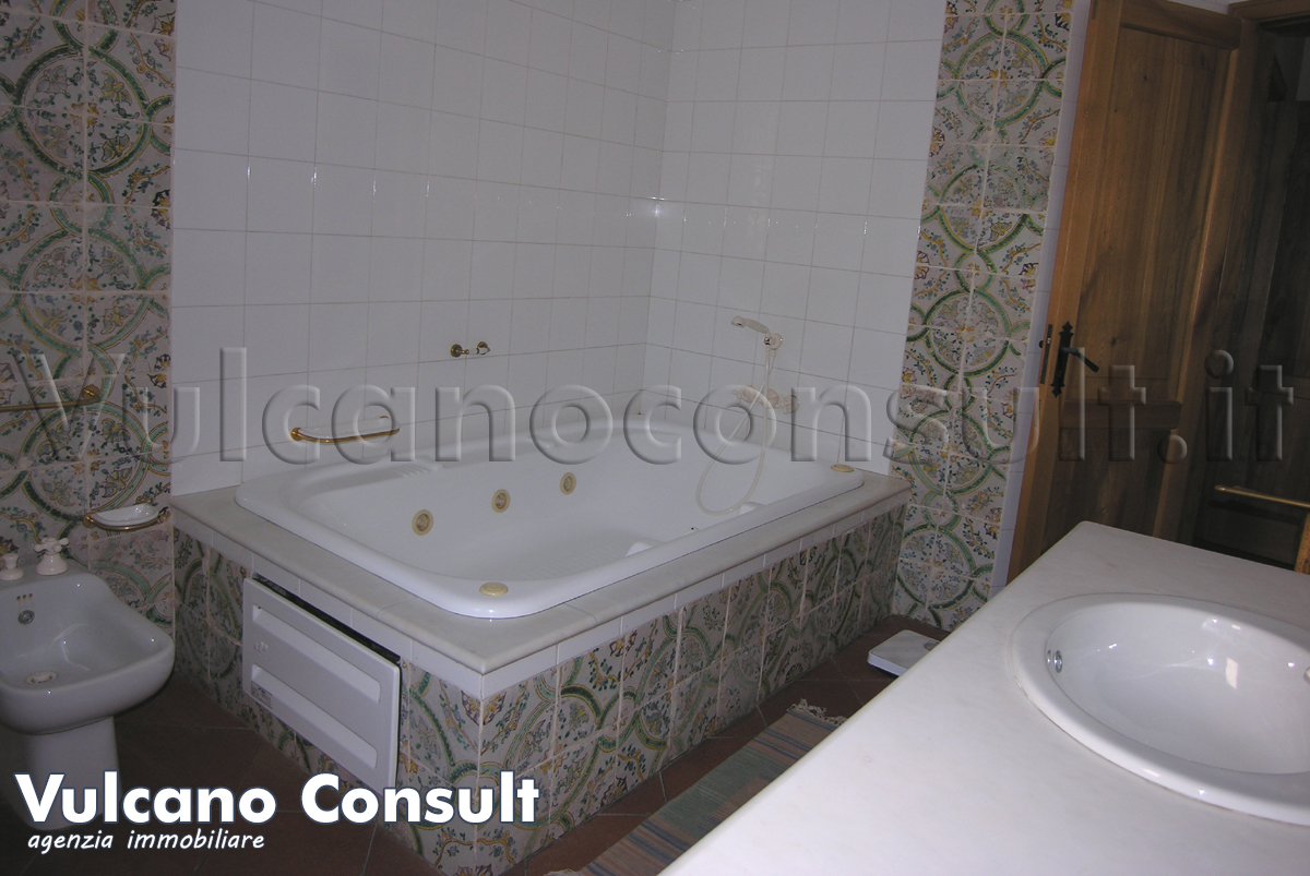 Bagno con vasca
