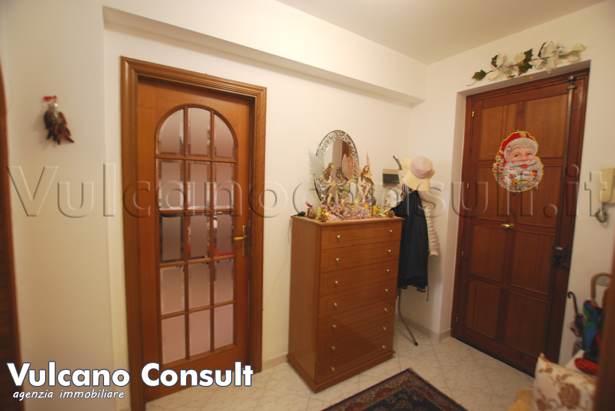 Disimpegno Disimpegno