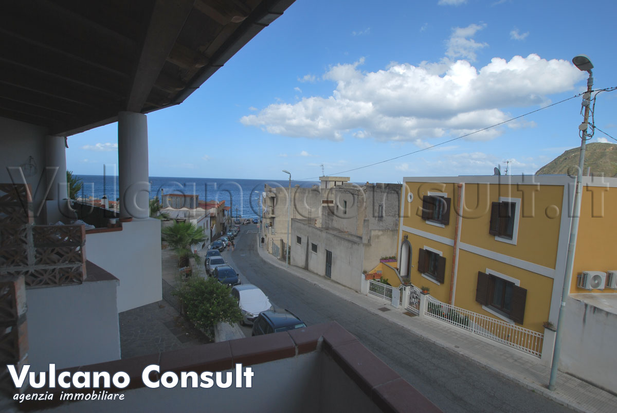 Vendesi appartamento Calandra Canneto Lipari