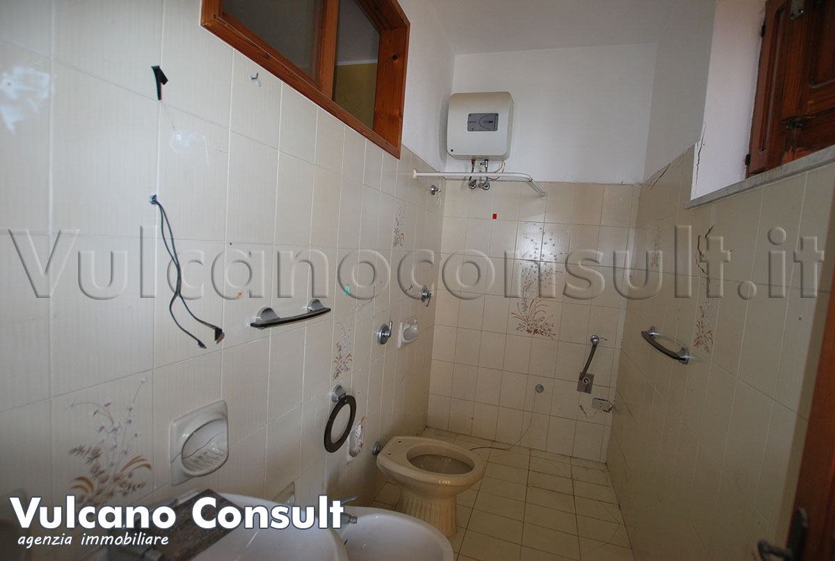 Bagno con doccia