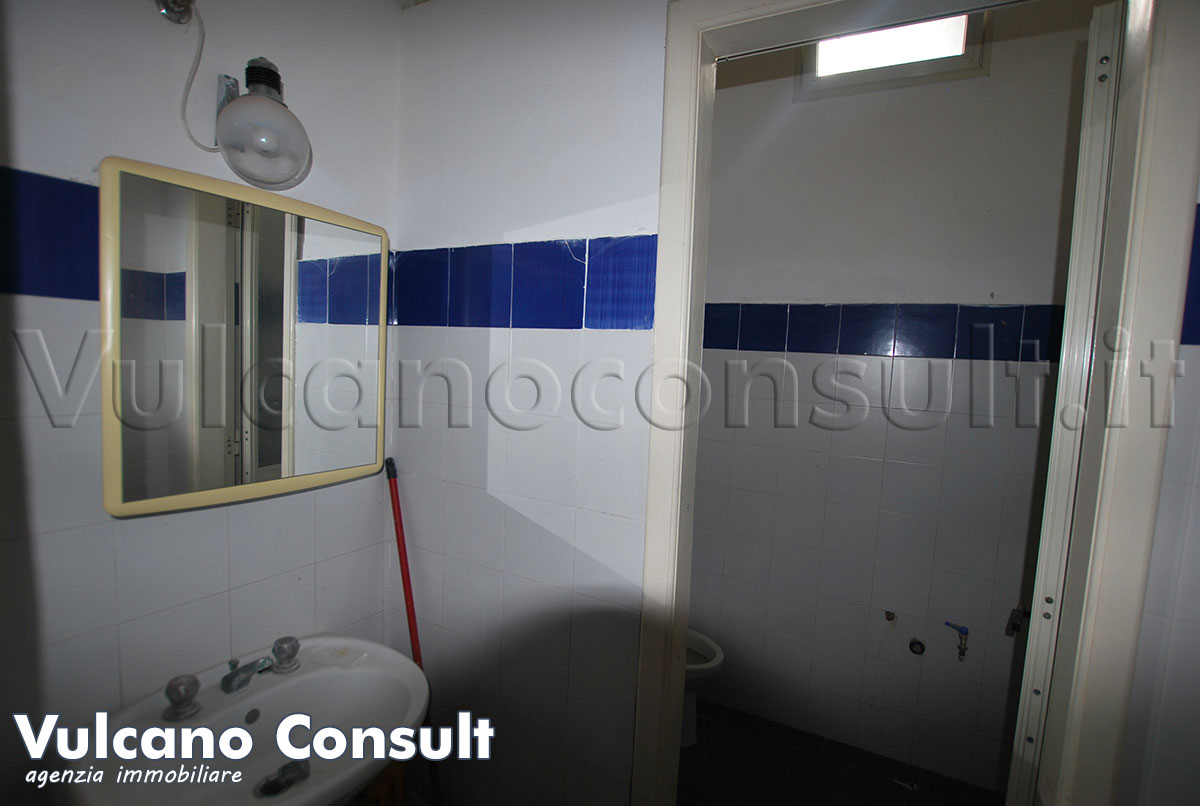 Bagno con doccia