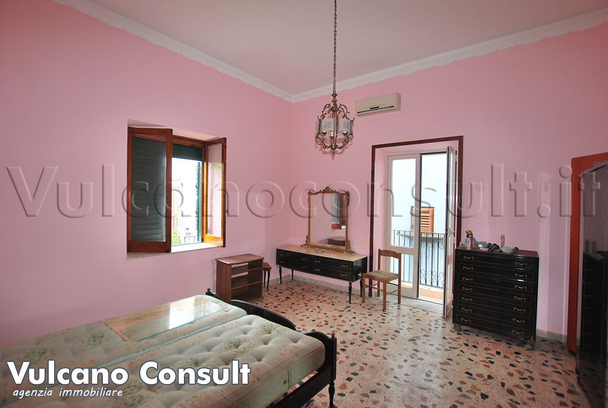 Casa primo piano Corso Vittorio Emanuele Lipari