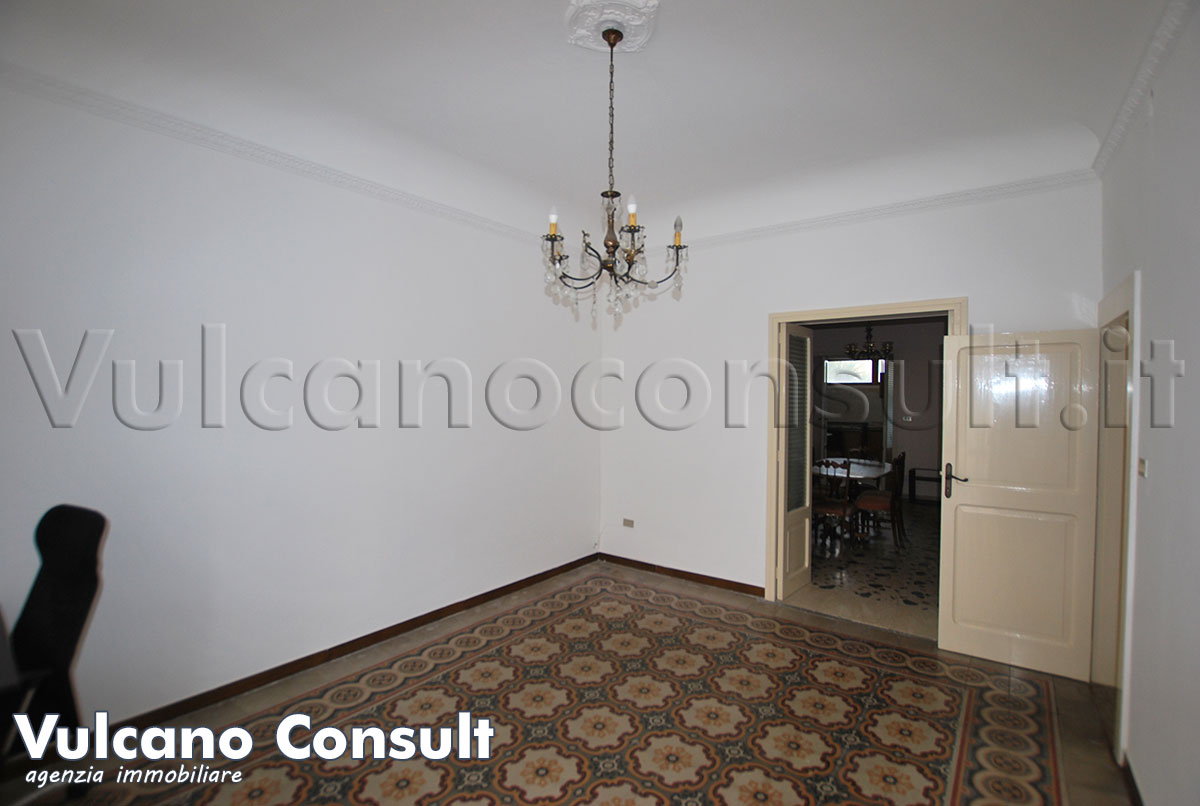 Casa primo piano Corso Vittorio Emanuele Lipari