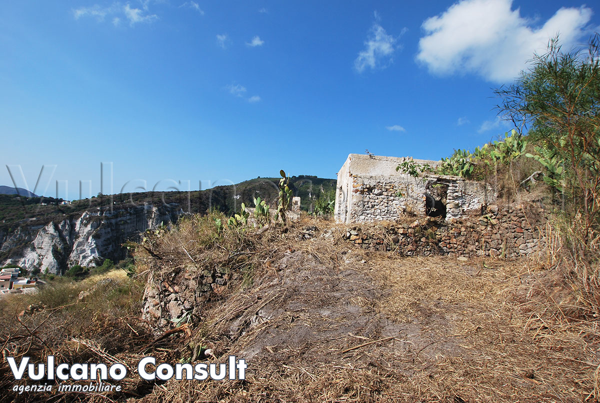 Rudere Pomiciazzo Lami Lipari