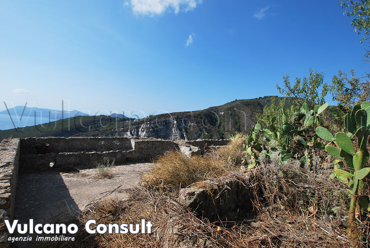 Rudere Pomiciazzo Lami Lipari