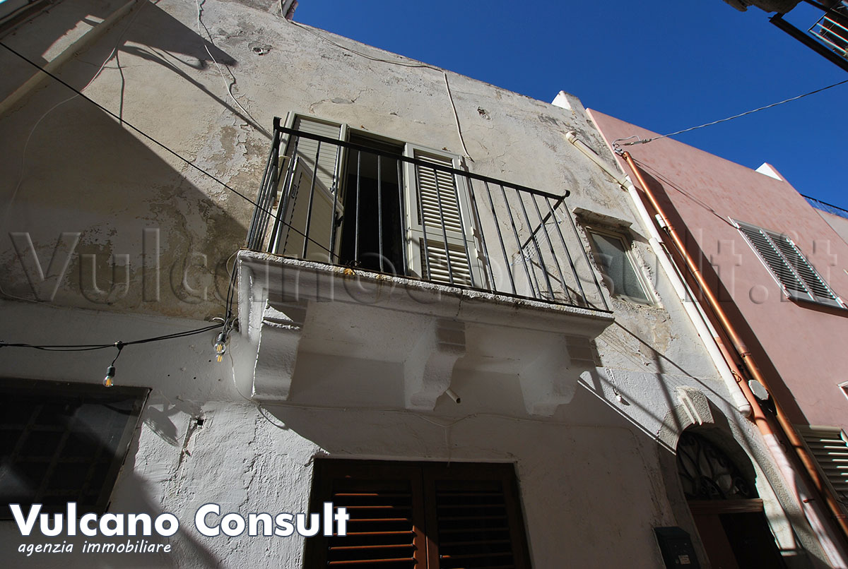 Casa vicolo centro storico Lipari