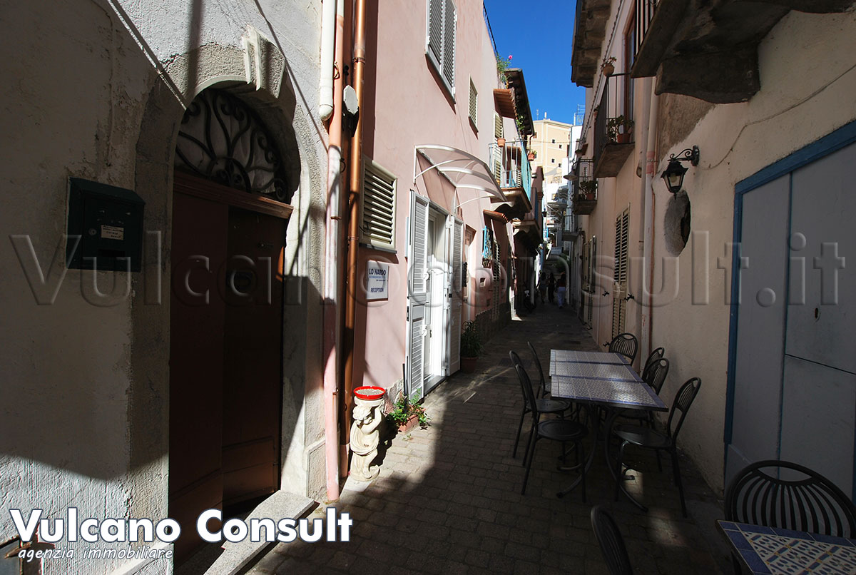Casa vicolo centro storico Lipari