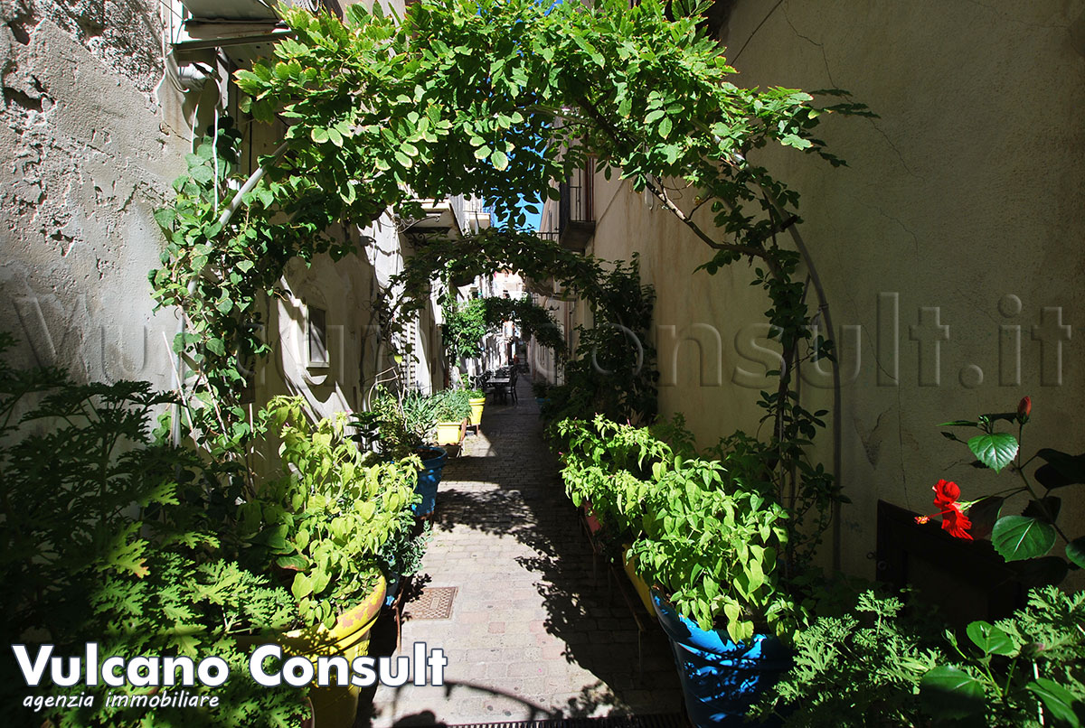 Casa vicolo centro storico Lipari