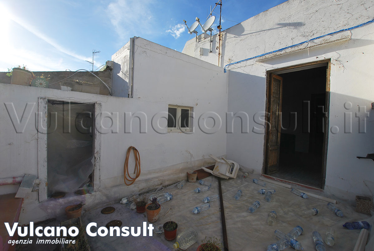 Casa vicolo centro storico Lipari