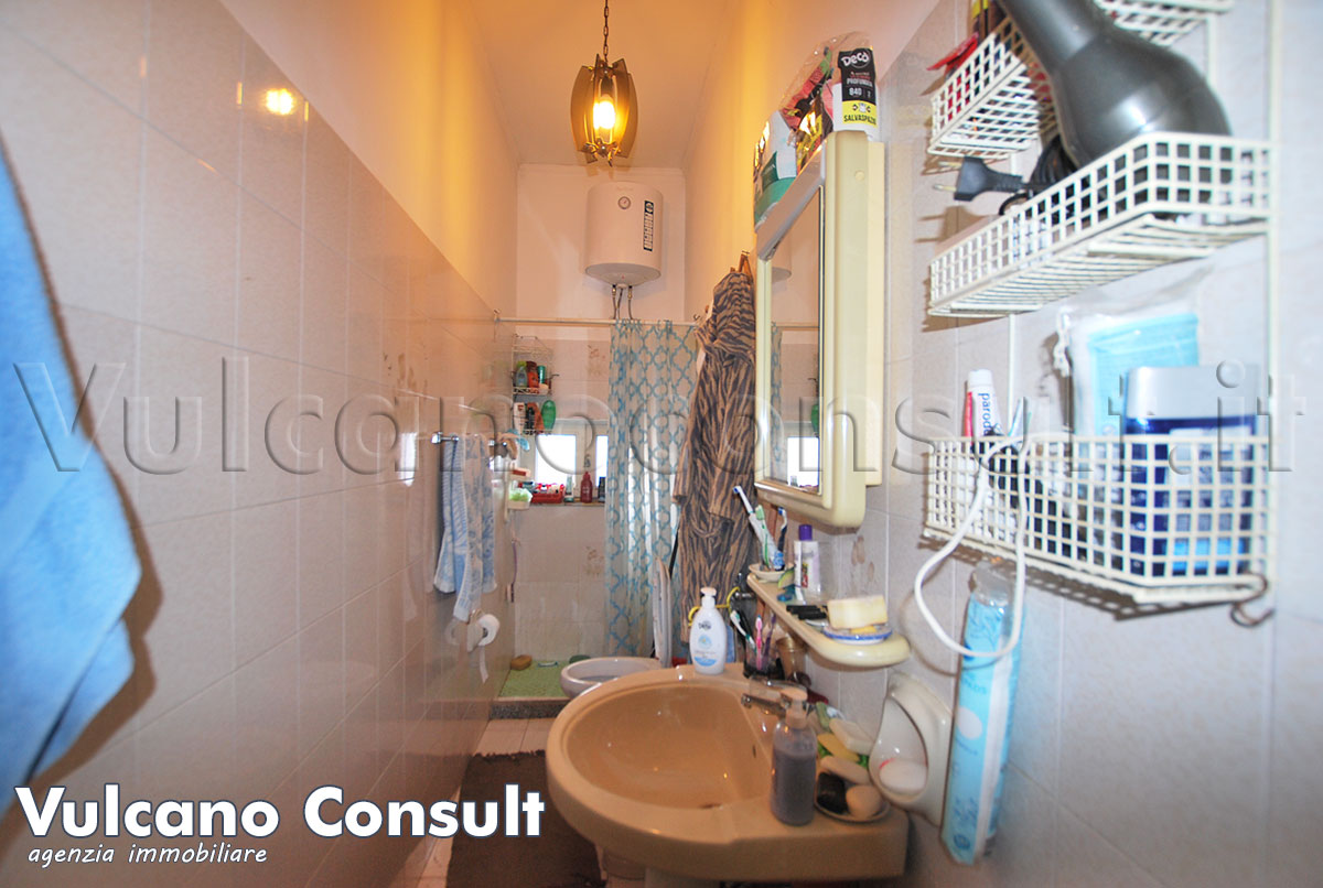 Bagno con doccia