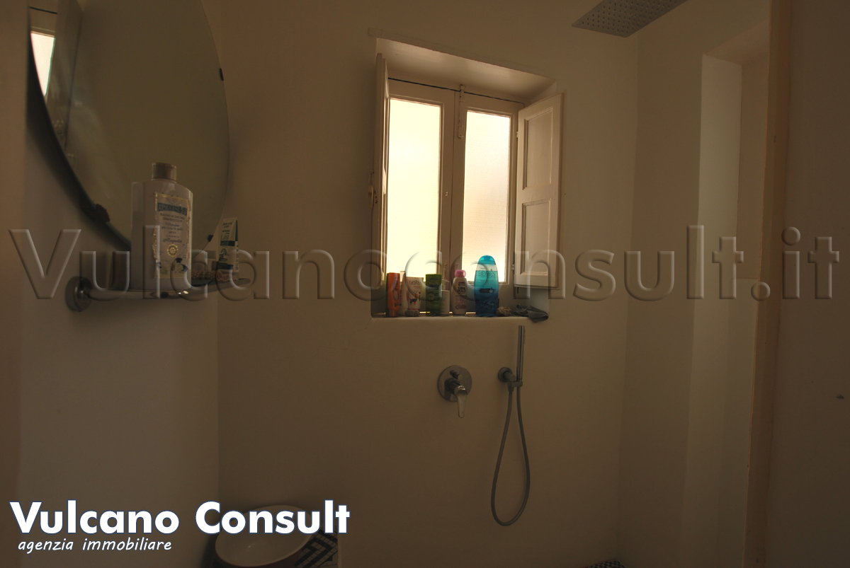 Old town refurbished flat