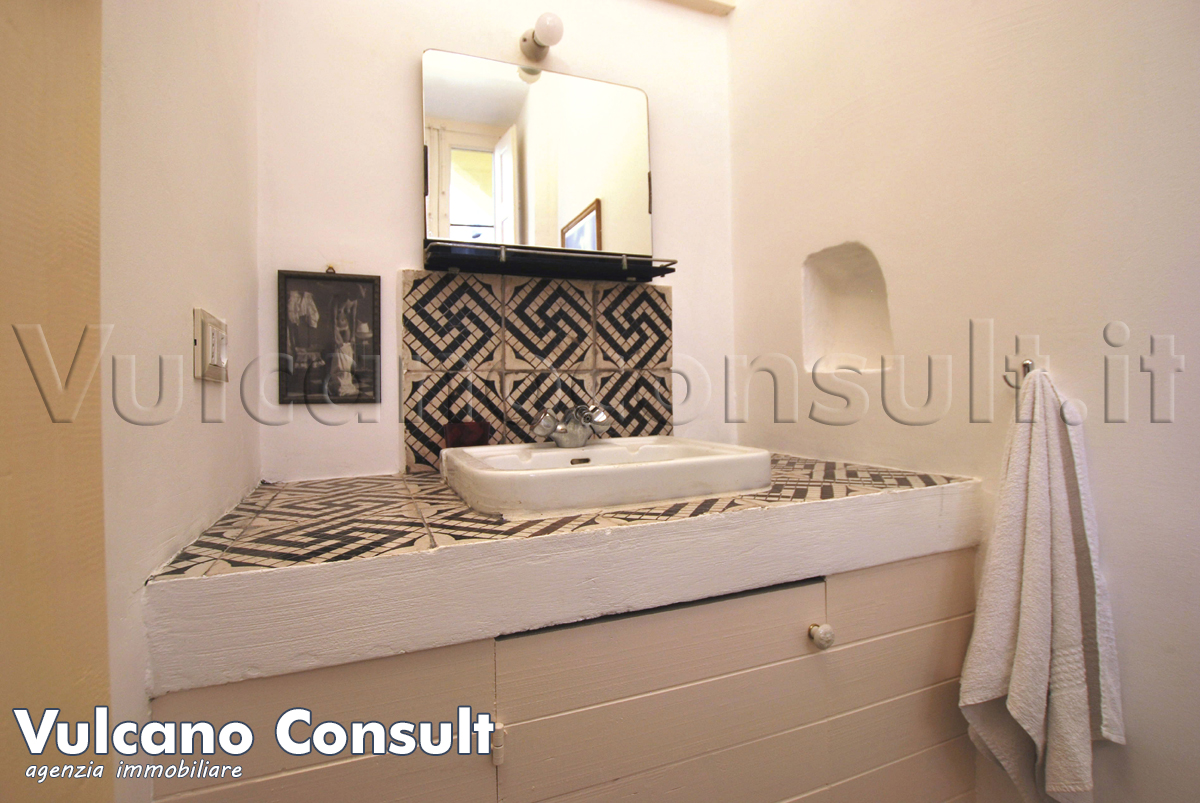 Old town refurbished flat