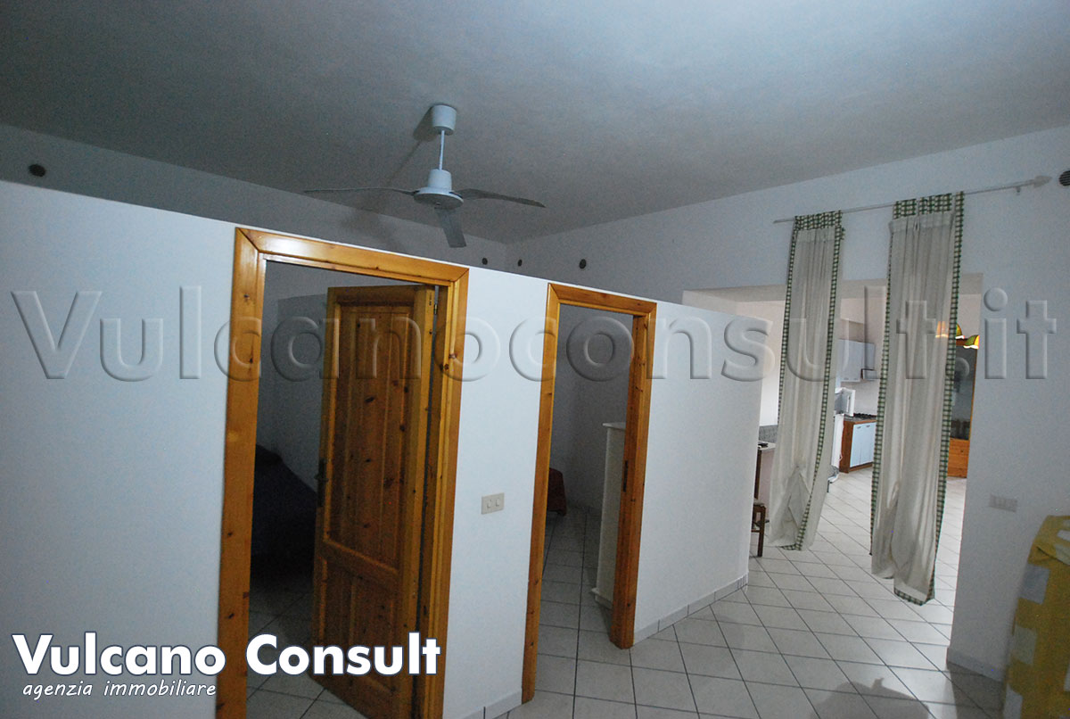 Canneto appartamento con terrazzo