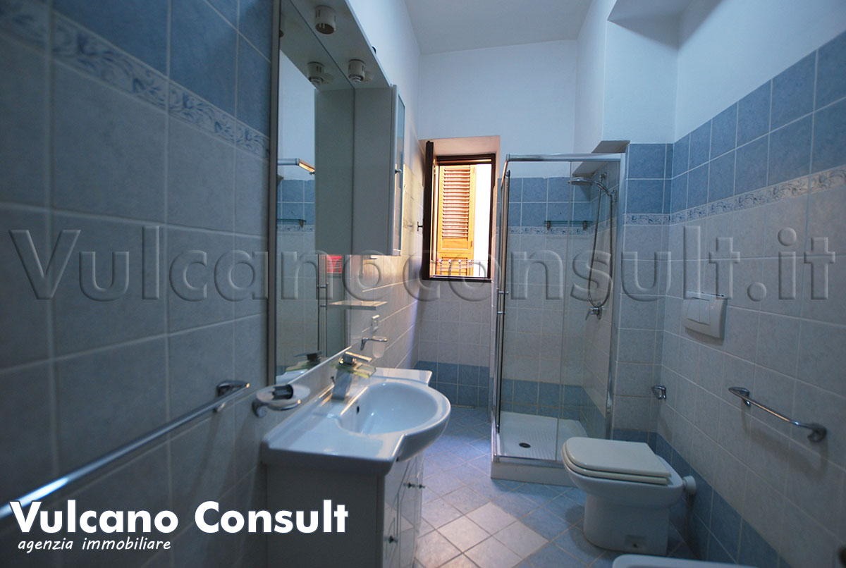 Appartamento Vico Volpe centro Lipari