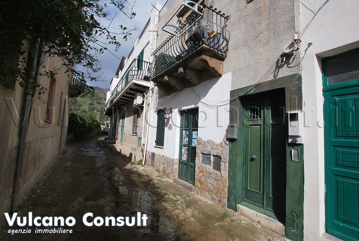 Appartamento via Barone Lipari