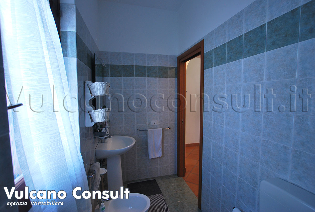 Bagno con doccia