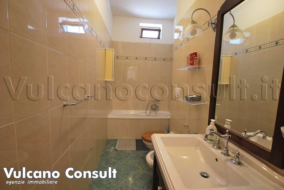 Bagno con vasca