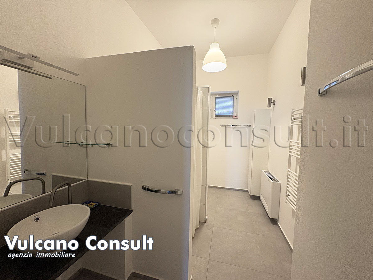 Bagno con doccia