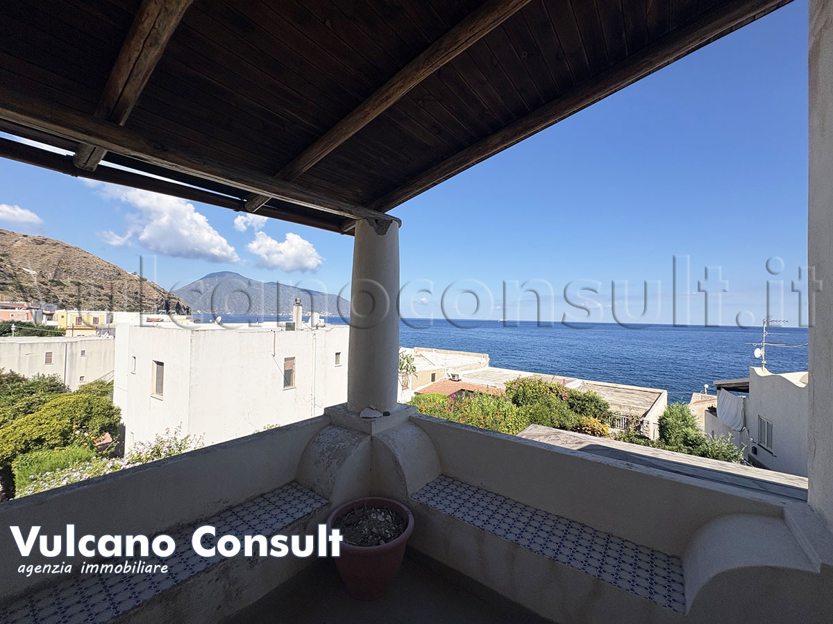 Casa indipendente Acquacalda Lipari